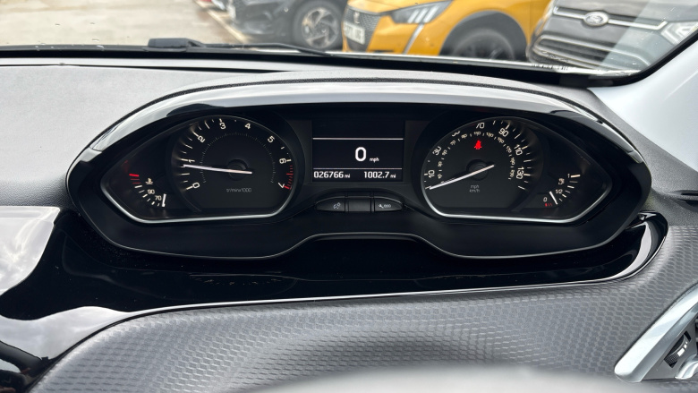 Peugeot 208 1.2 PureTech 82 Tech Edition 5dr [Start Stop] Petrol Hatchback